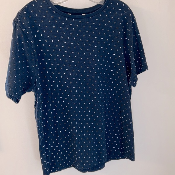 Set of 3 Causal Shirts - Picture 2 of 15